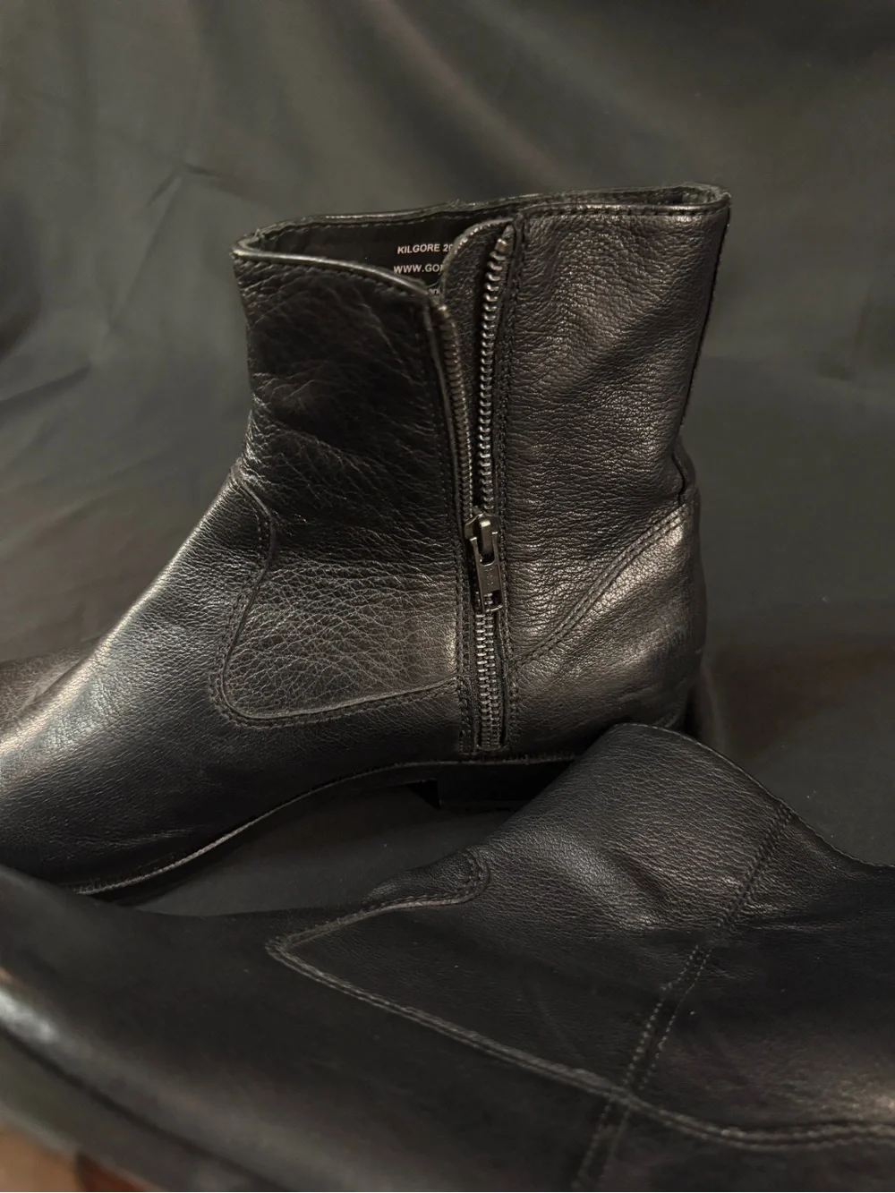 Gordon Rush Men's Black Leather Zip Ankle Boots (size 11)